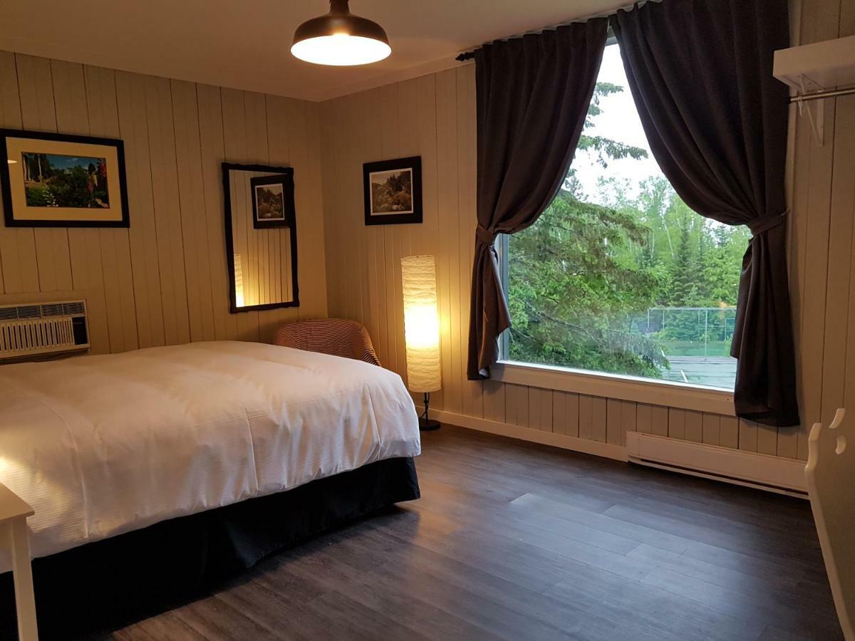 Hotel Far Hills Val-Morin Habitación foto